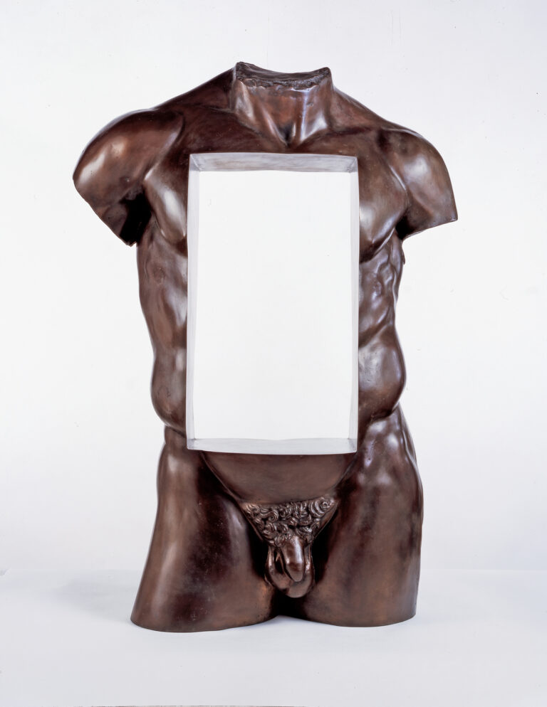 Sculpture Sacha Sosno