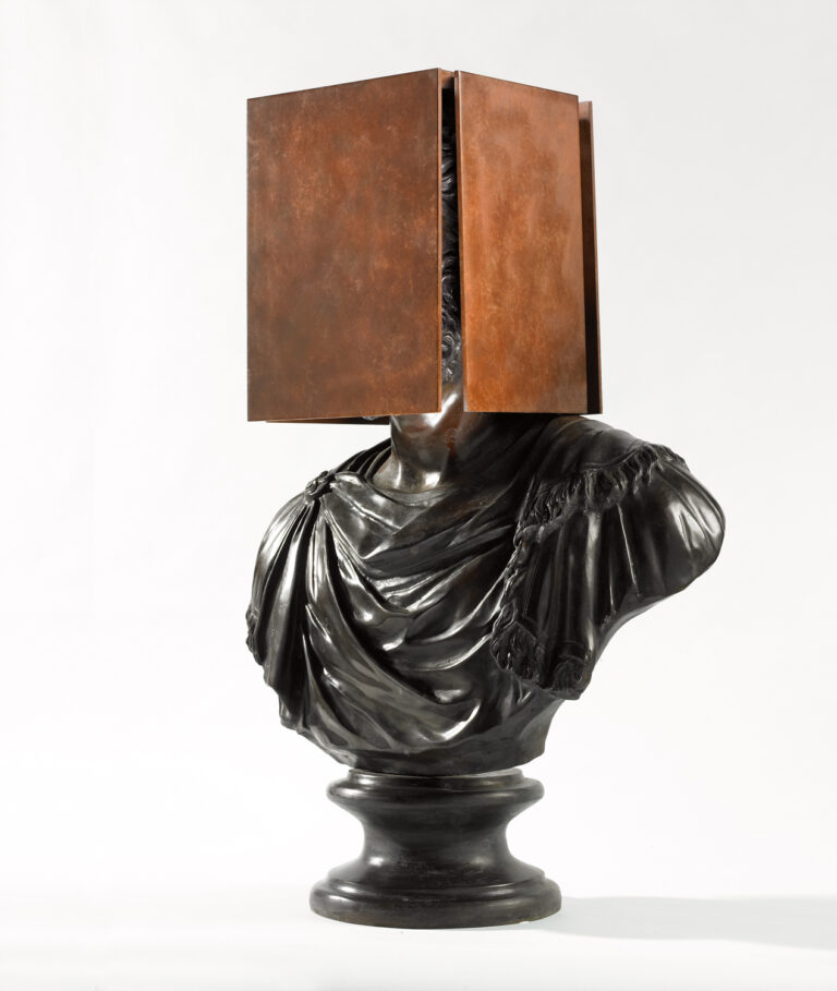 Sculpture Sacha Sosno