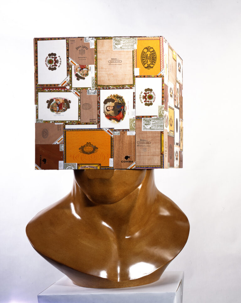 Sculpture Sacha Sosno