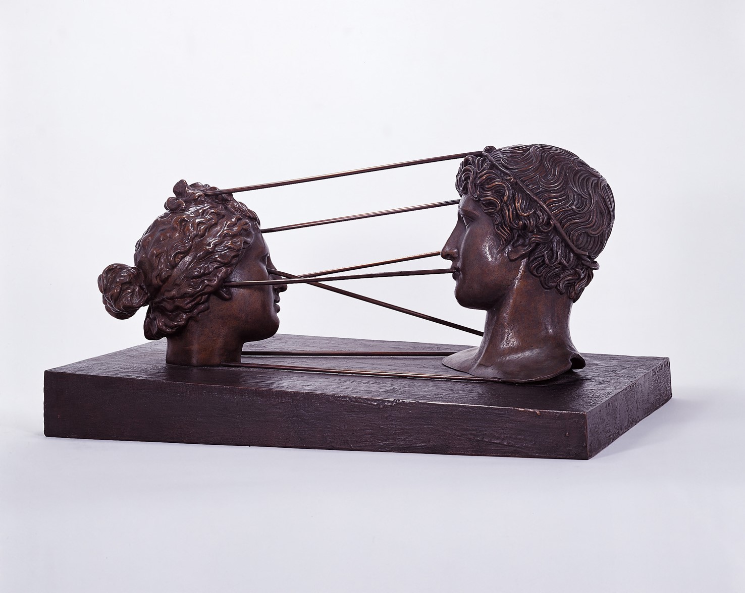 Sculpture Sacha Sosno