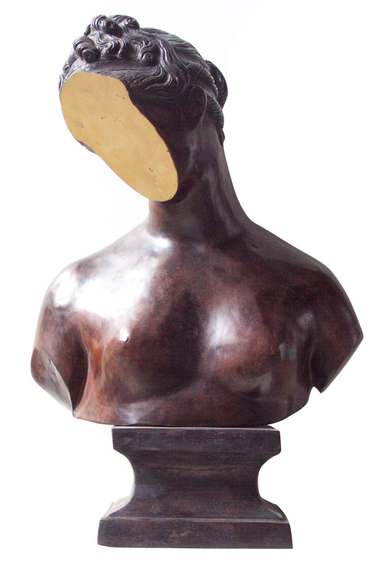 Sculpture Sacha Sosno
